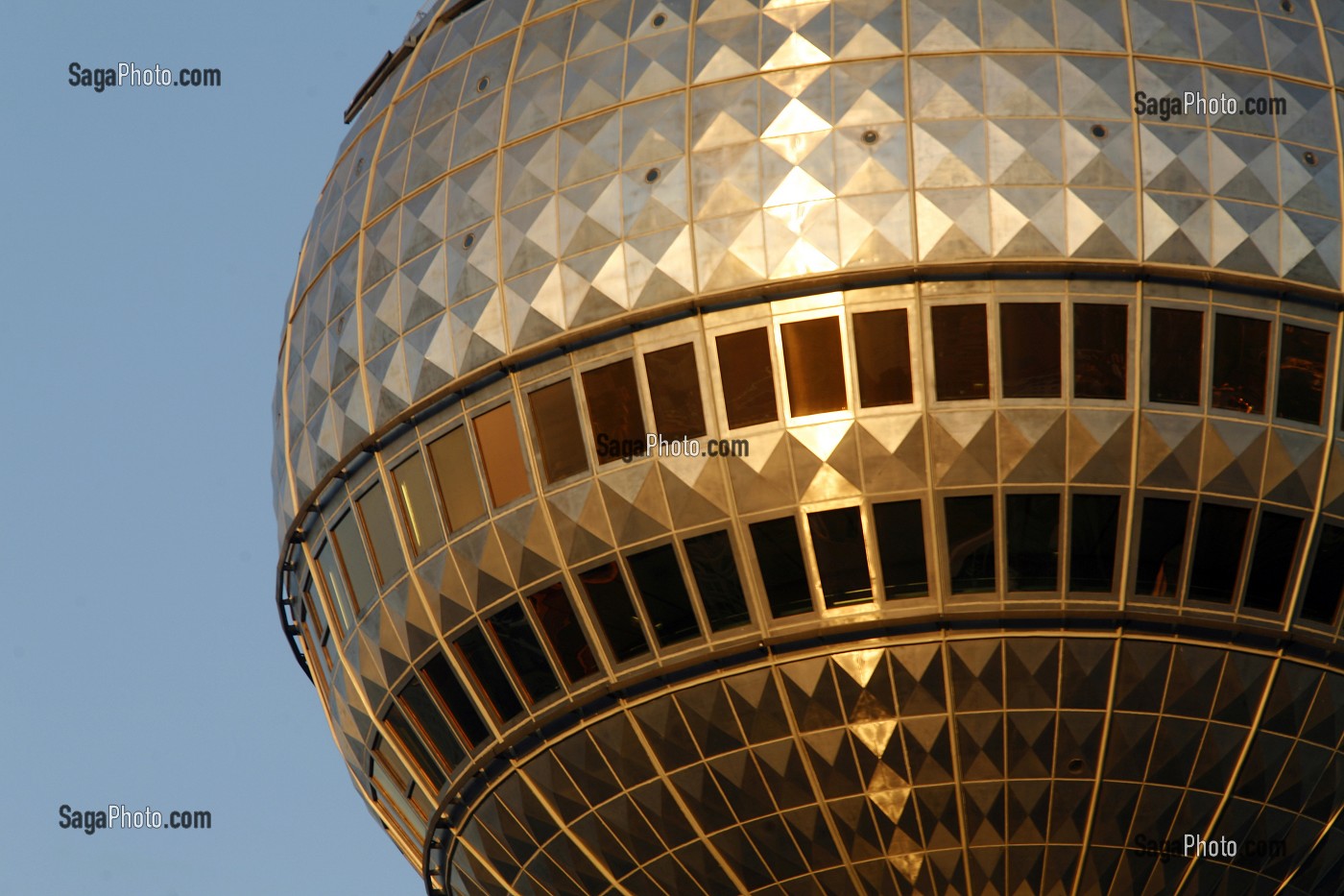 TOUR DE TELEVISION, FERNSEHTURM, ALEXANDERPLATZ, EDIFIEE EN 1969 PAR FRITZ DIETER ET GUNTER FRANKE, 368 M  DE HAUT, BERLIN, ALLEMAGNE 