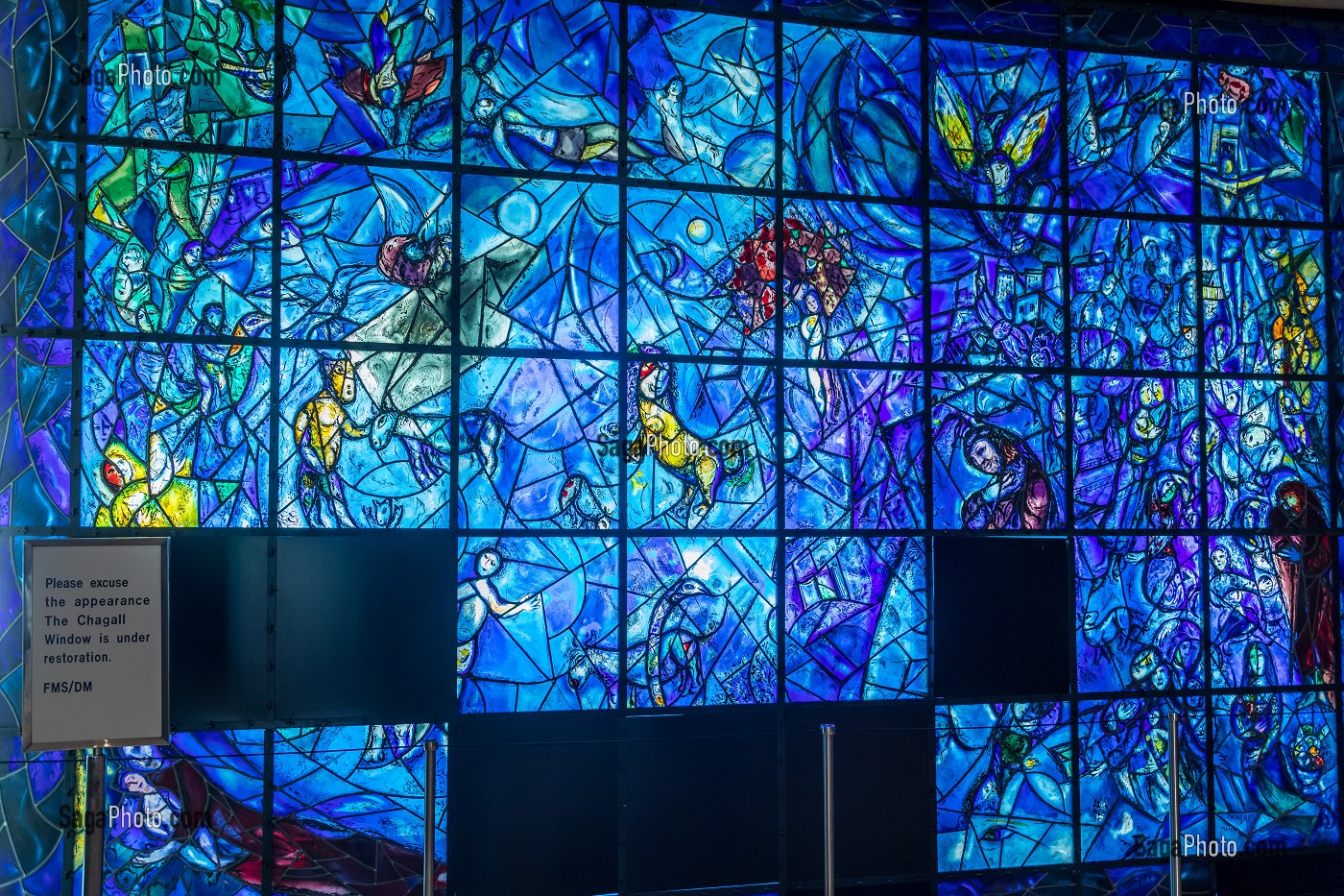 VITRAIL INTITULE 'LA PAIX' REALISE PAR L'ARTISTE PEINTRE FRANCO-RUSSE MARC CHAGALL A L'INTERIEUR DU SIEGE DE L'ORGANISATION DES NATIONS UNIES A NEW YORK, PAIX DANS LE MONDE, ONU, MIDTOWN MANHATTAN, NEW YORK CITY, NEW YORK, USA 