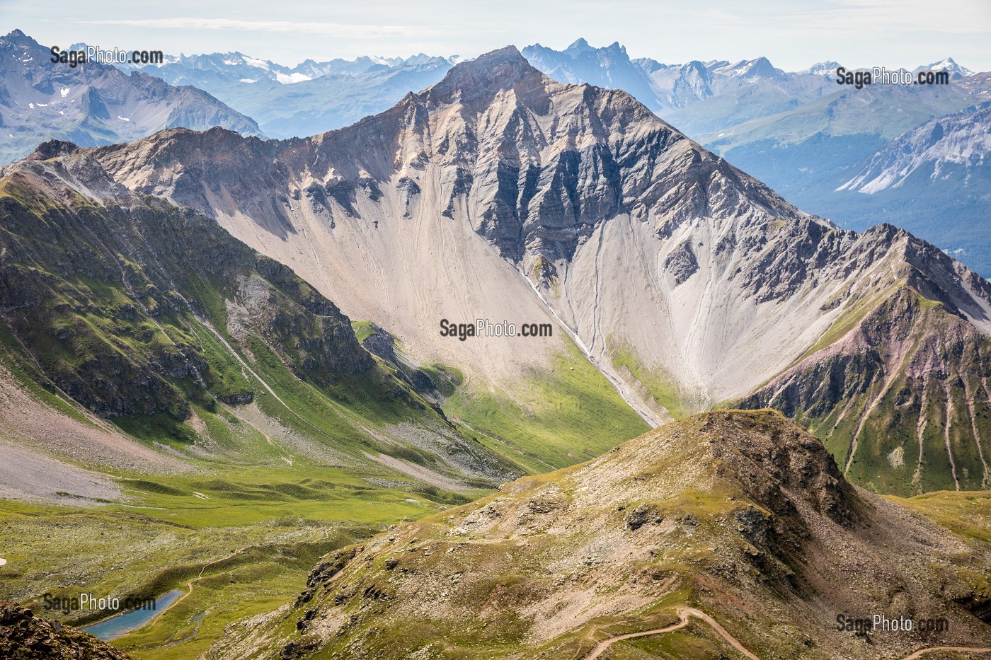 VUE GENERALE SUR LE LENZERHORN ET LES ALPES SUISSES, MONTAGNE, STATION DE LENZERHEIDE, CANTON DES GRISONS, SUISSE 