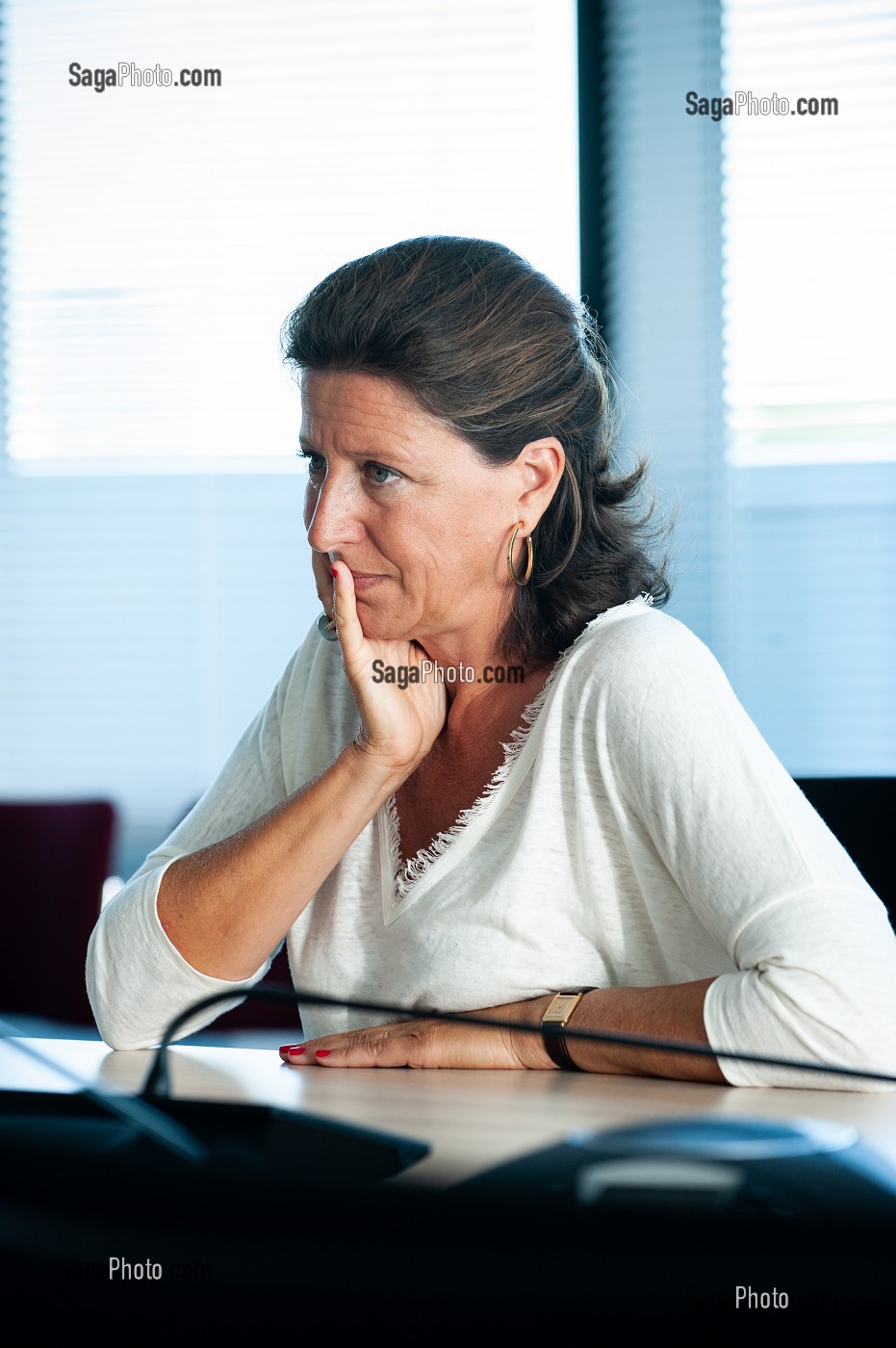 AGNES BUZYN, FEMME POLITIQUE, HEMATOLOGUE, PROFESSEURE DES UNIVERSITES, PRATICIENNE HOSPITALIERE 