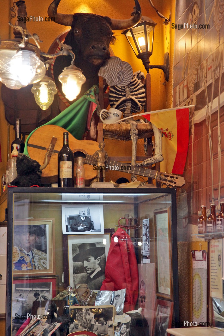 BAR SUR LE THEME DE LA TAUROMACHIE, QUARTIER DE HUERTAS, MADRID, ESPAGNE 