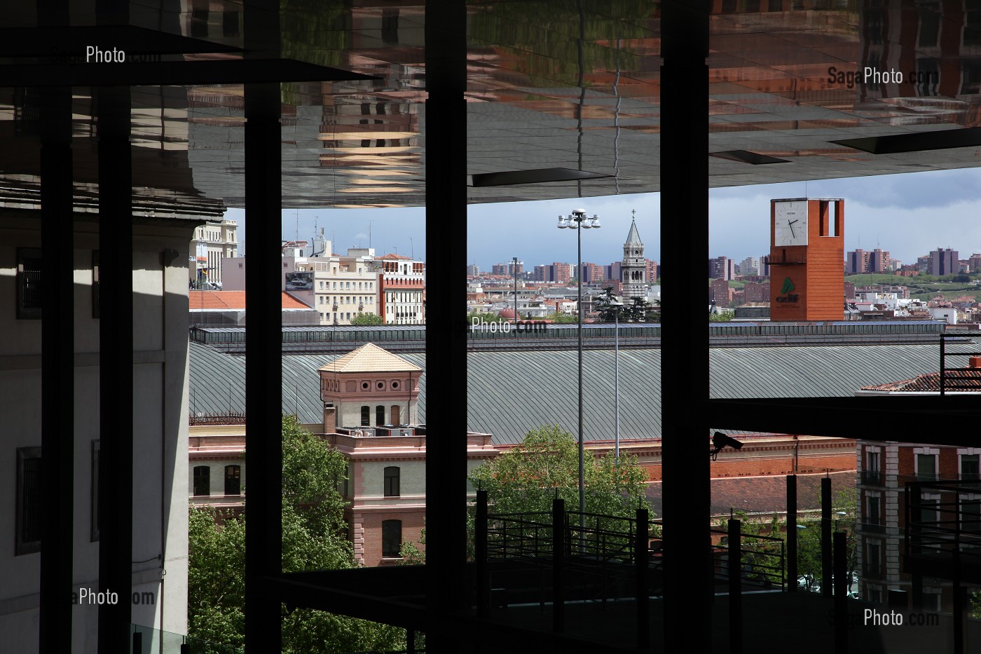 EXTENSION JEAN NOUVEL DU MUSEO REINA SOFIA, CALLE SANTA ISABEL, QUARTIER ATOCHA, MADRID, ESPAGNE 