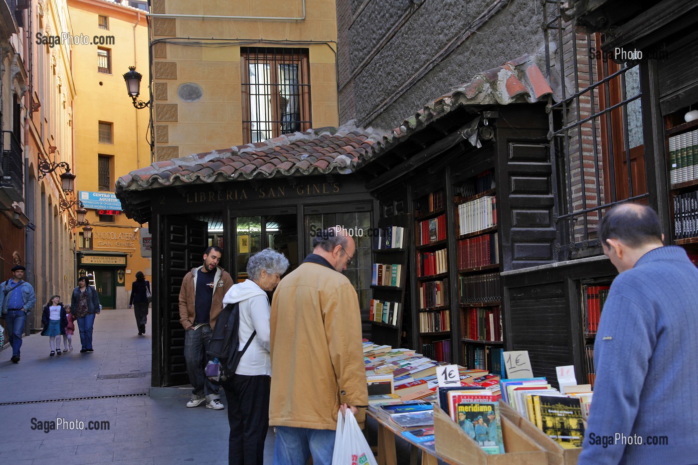 BOUQUINISTE, LIBRAIRIE SAN GINES, PASADIZO DE SAN GINES, CALLE ARENAL, MADRID, ESPAGNE 