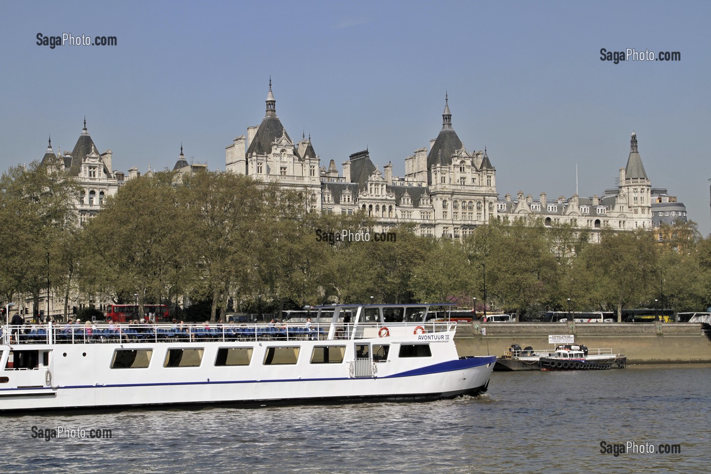 BATEAU D'EXCURSION TOURISTIQUE SUR LA TAMISE, LONDRES, ANGLETERRE 