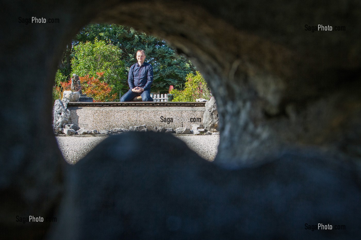 JARDIN ZEN DE MONTVENDRE, (26) DROME, FRANCE 