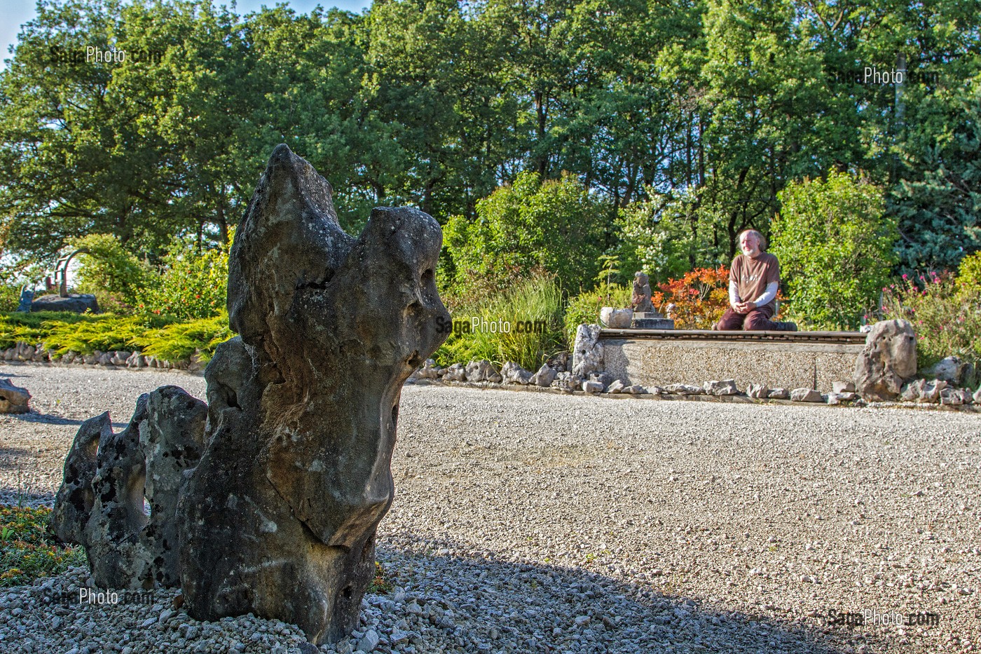 JARDIN ZEN DE MONTVENDRE, (26) DROME, FRANCE 