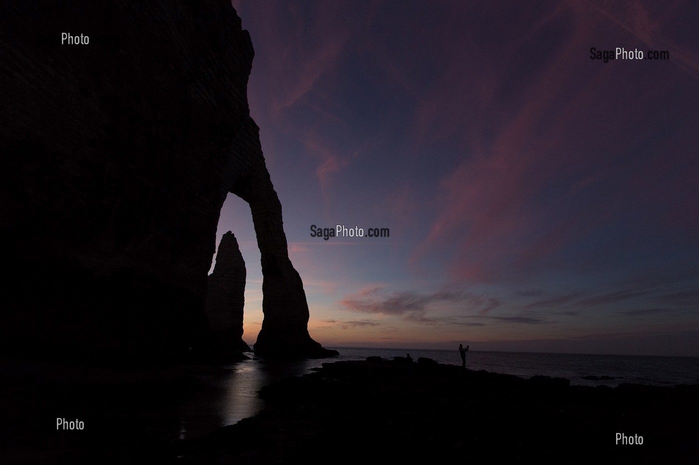 LES FALAISES D'ETRETAT, (76) SEINE-MARITIME, HAUTE-NORMANDIE, FRANCE 