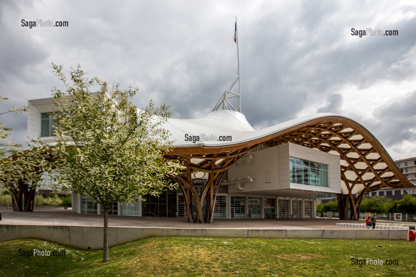 EXPOSITION JARDIN INFINI, DE GIVERNY A L'AMAZONIE, CENTRE POMPIDOU METZ, (57) MOSELLE, LORRAINE 