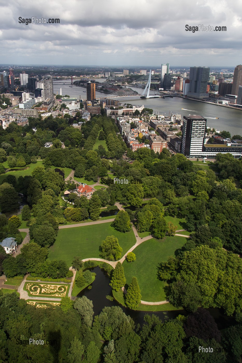 ROTTERDAM, VILLE PORTUAIRE, PAYS BAS 