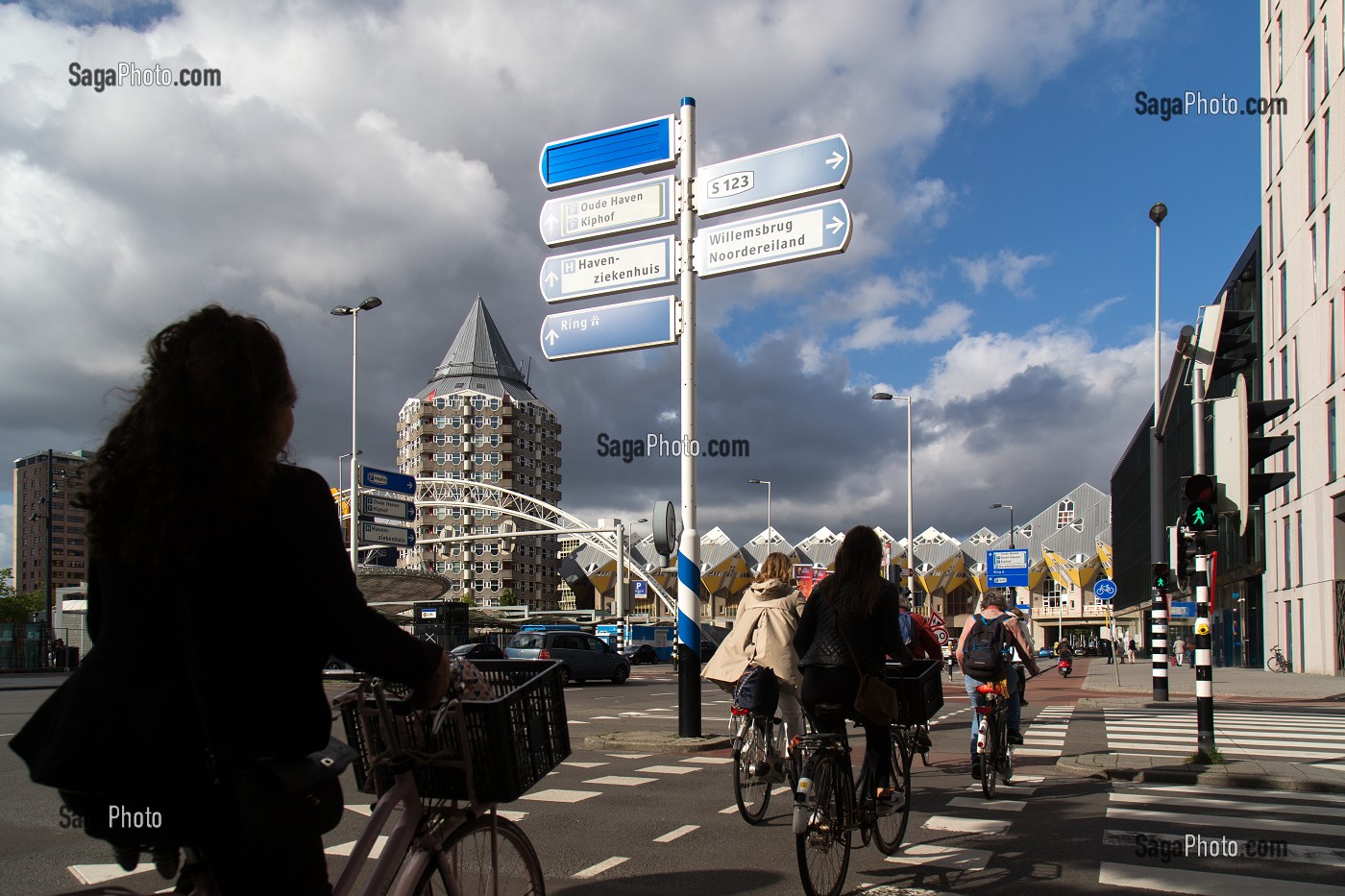 ROTTERDAM, VILLE PORTUAIRE, PAYS BAS 