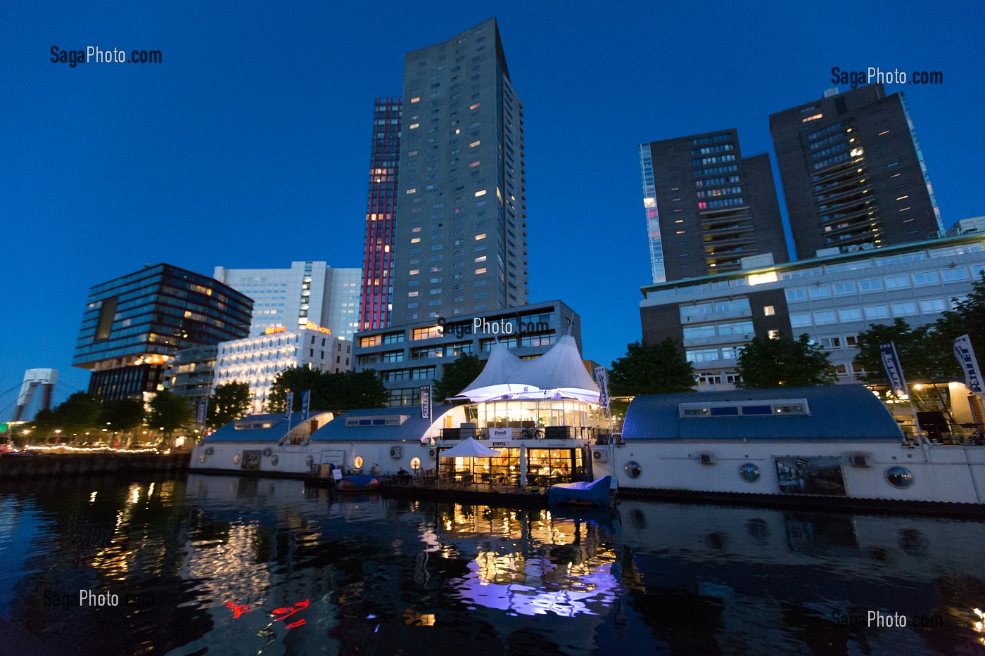 ROTTERDAM, VILLE PORTUAIRE, PAYS BAS 