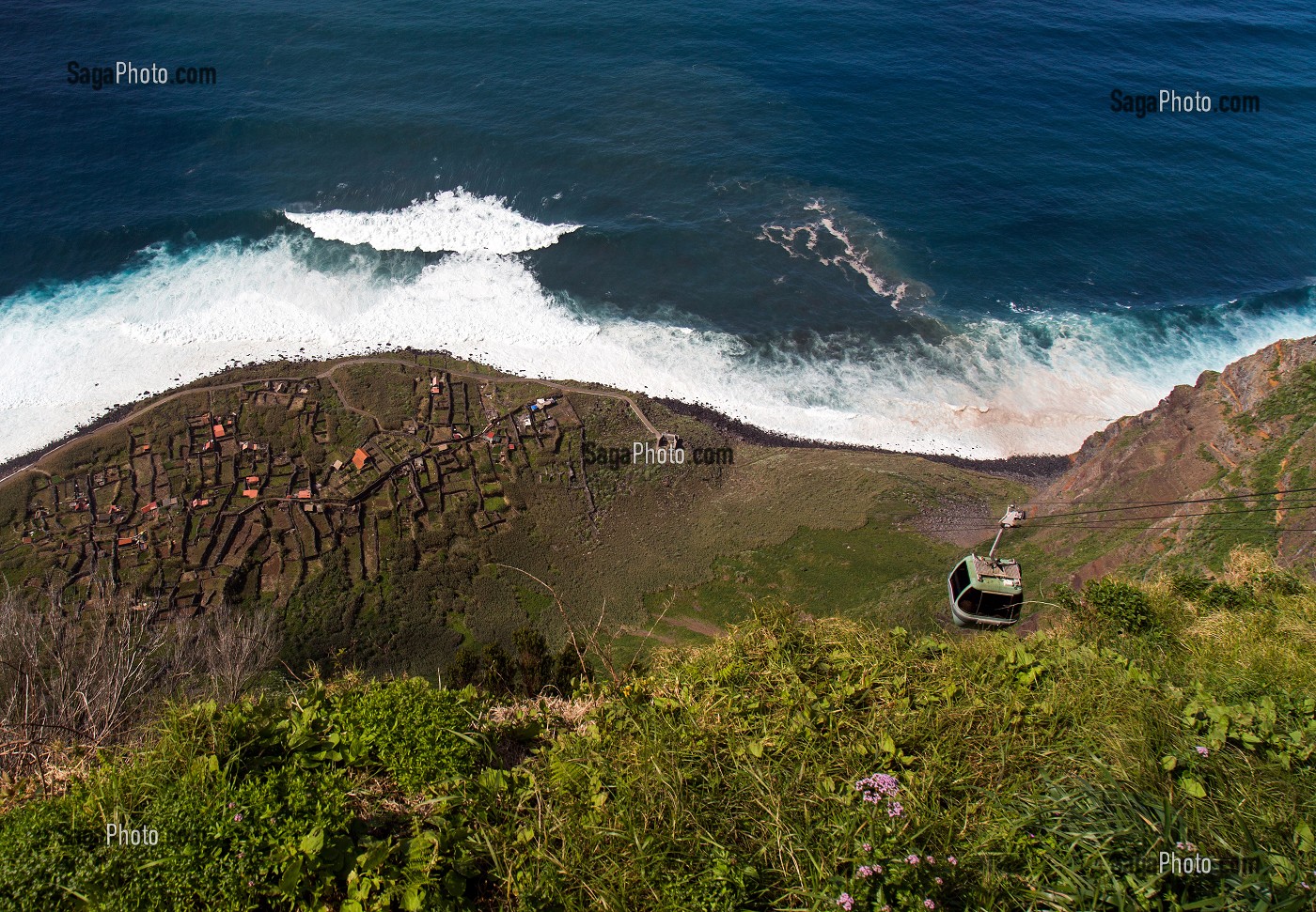 TELEPHERIQUE D'ACHADAS DAS CRUZ, PORTO-MONIZ, ILE DE MADERE, PORTUGAL 