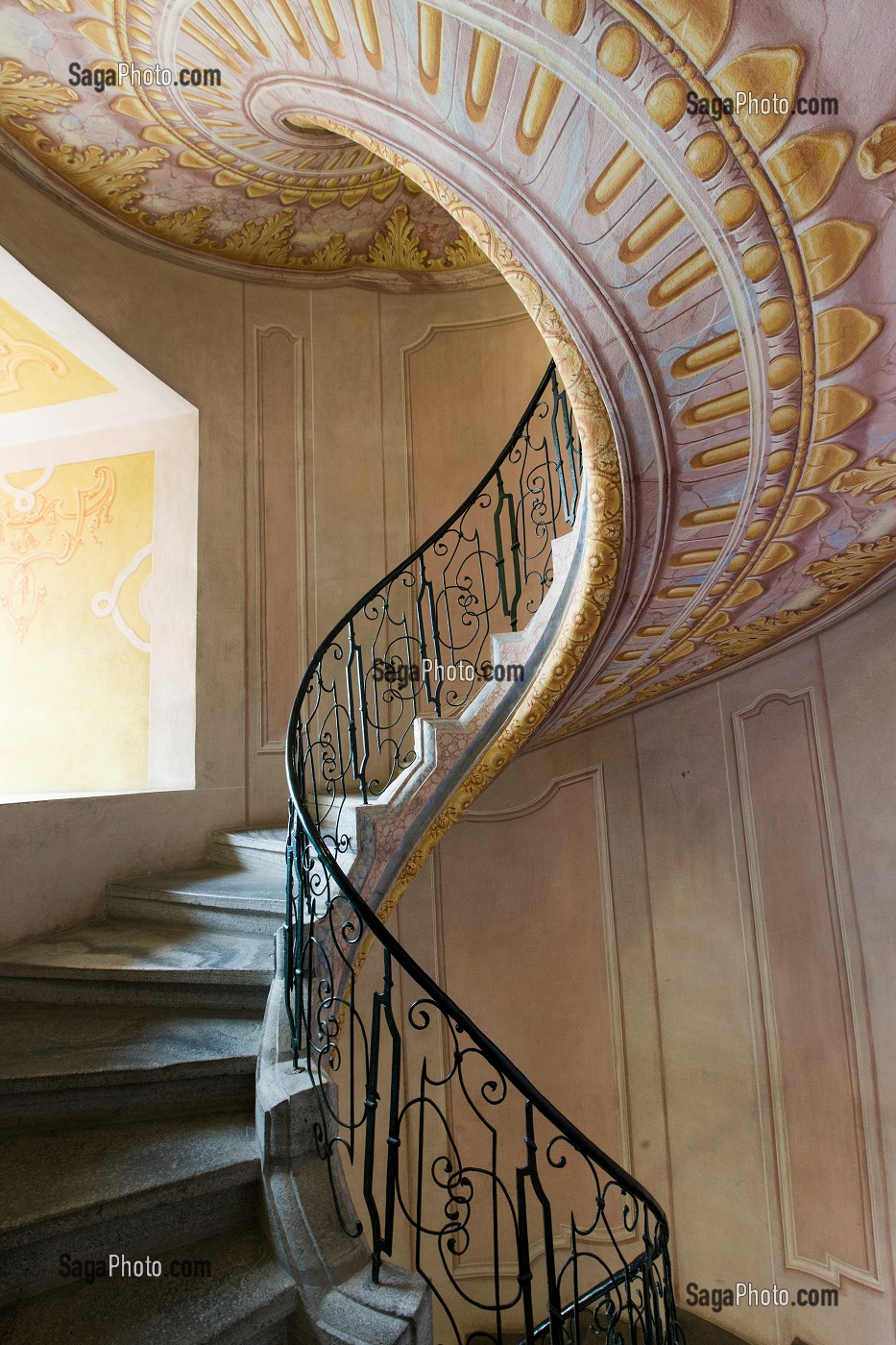 ESCALIER DE TYPE BAROQUE, L'ABBAYE DE MELK, ABBAYE BENEDICTINE DE BASSE AUTRICHE, PLAINE DE LA WACHAU, VALLEE DU DANUBE, AUTRICHE 