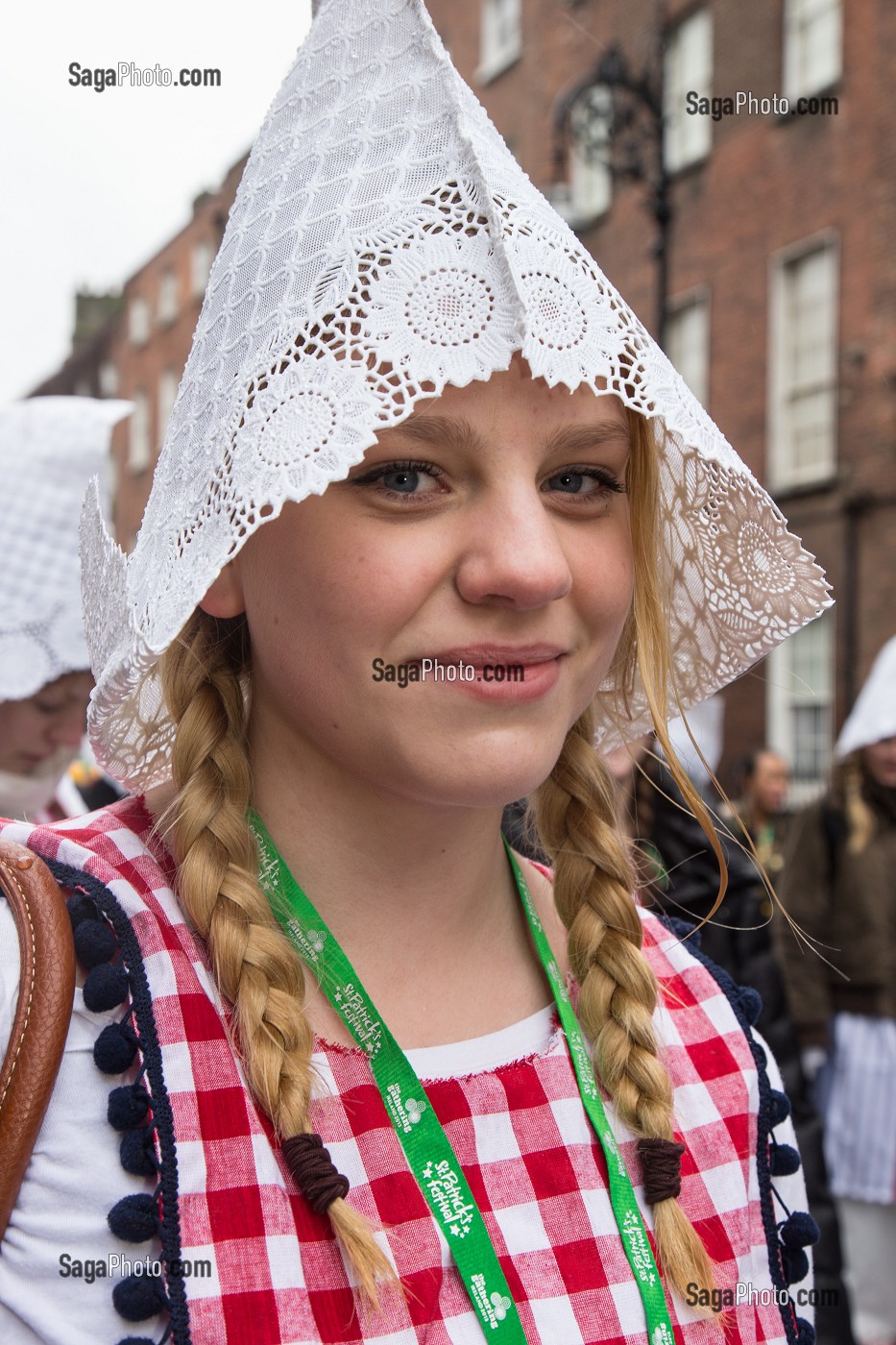 PORTRAITS DE PARTICIPANTS A LA PARADE DE LA FETE DE LA SAINT-PATRICK, SAINT PATRICK’S DAY, DUBLIN, IRLANDE 
