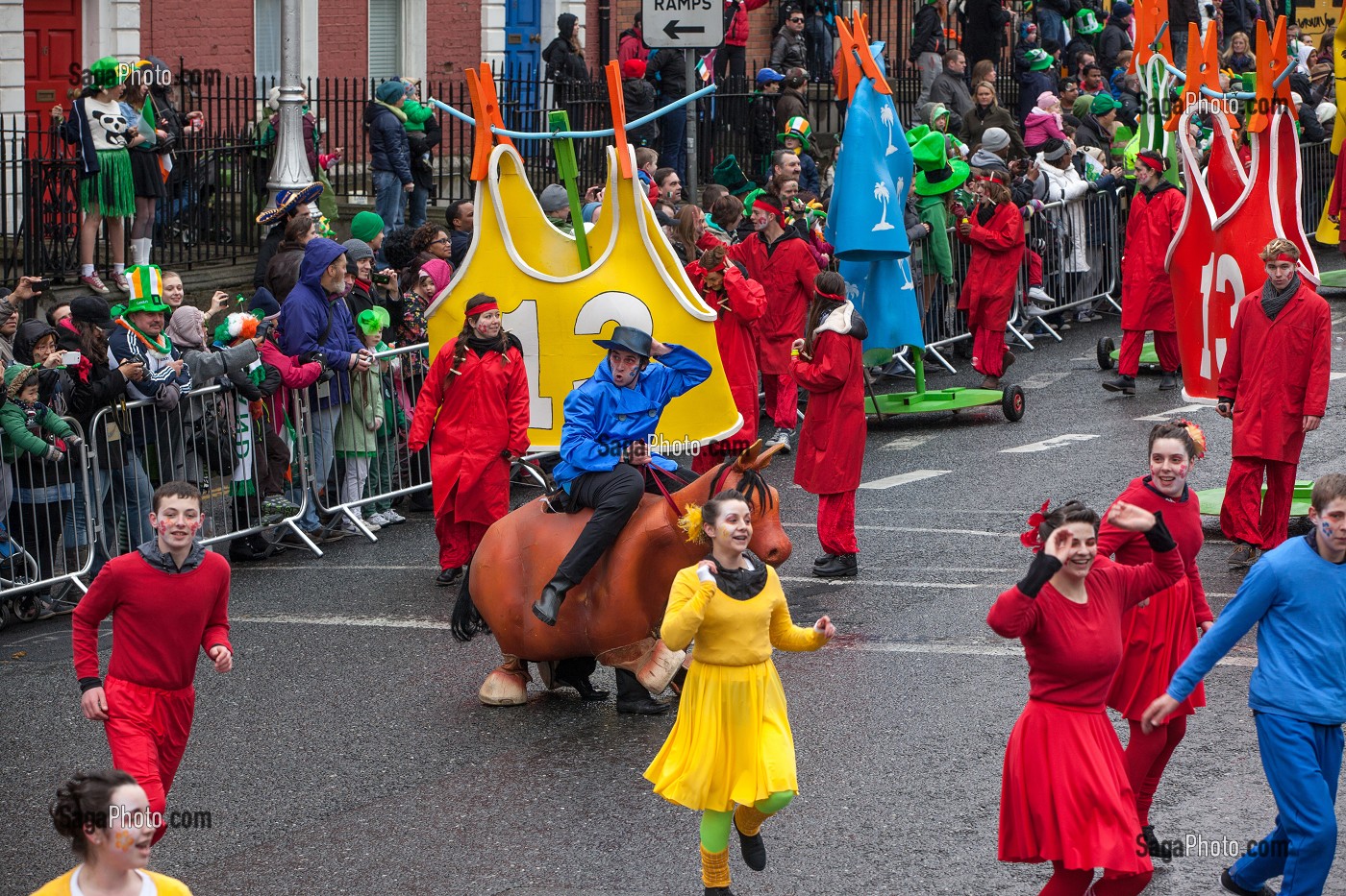 PARADE ET DEFILE POUR LA FETE DE LA SAINT-PATRICK, SAINT PATRICK’S DAY, DUBLIN, IRLANDE 