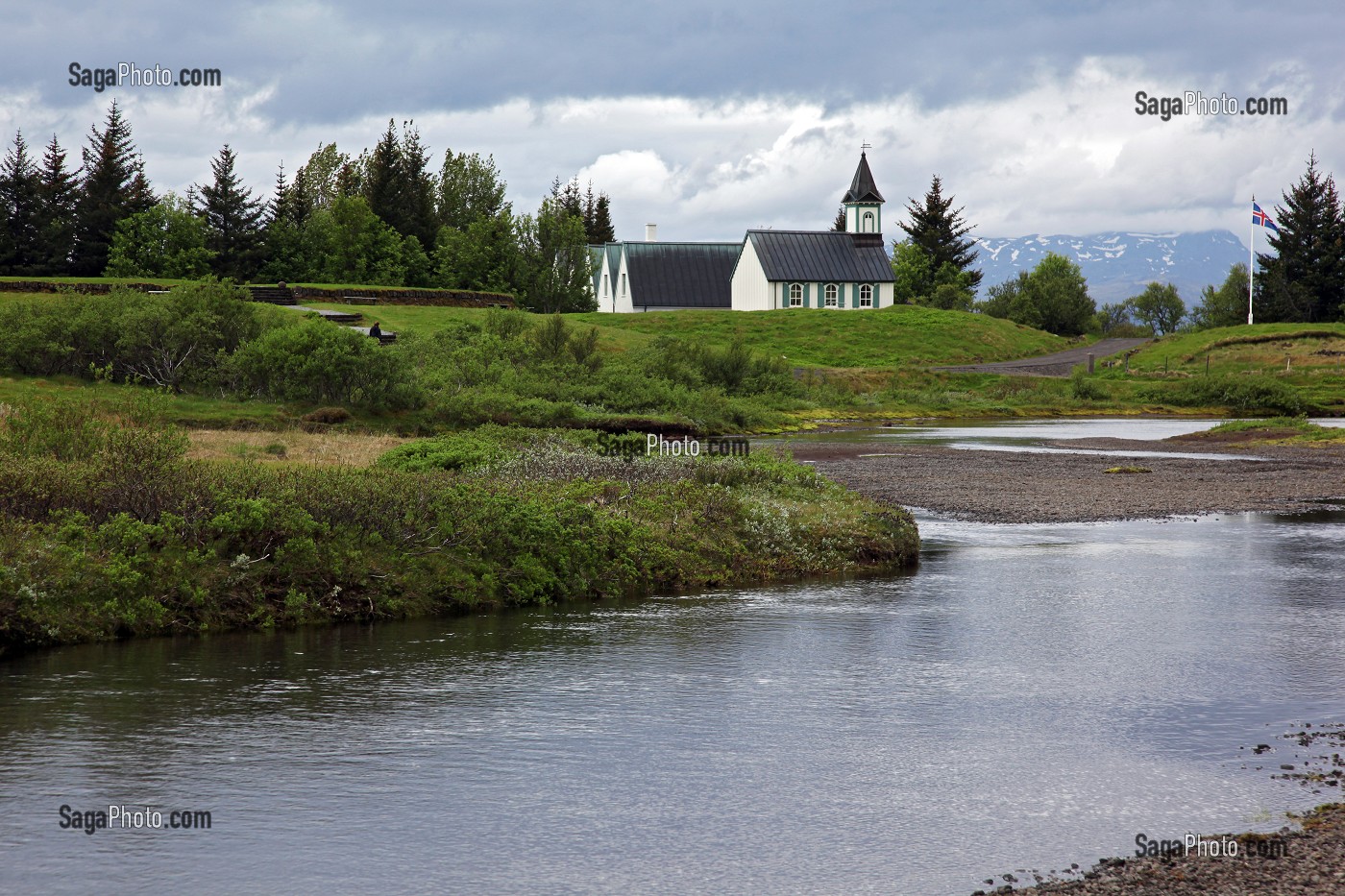 EGLISE DU PARC NATIONAL DE THINGVELLIR, LIEU DE L'ANCIEN PARLEMENT OU FUT PROCLAME L'INDEPENDANCE DE L'ISLANDE, SITE CLASSE AU PATRIMOINE MONDIAL DE L'UNESCO, ZONE DE FAILLE ET DE VOLCANISME ACTIF, CERCLE D'OR, GOLDEN CIRCLE, SUD DE L'ISLANDE, EUROPE, ISLANDE 