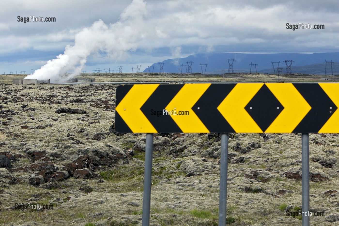 CENTRALE GEOTHERMIQUE DE HELLISHEIDI, LA DEUXIEME PLUS GRANDE CENTRALE DU MONDE, EST SITUEE AU MONT HENGILL, SUD-OUEST DE L'ISLANDE, EUROPE 