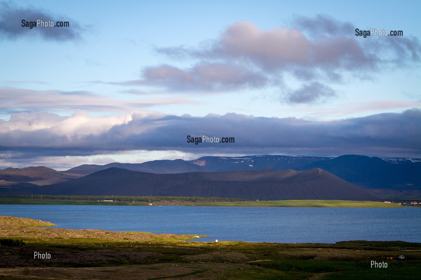 SITE VOLCANIQUE DU LAC MYVATN, ISLANDE, EUROPE 