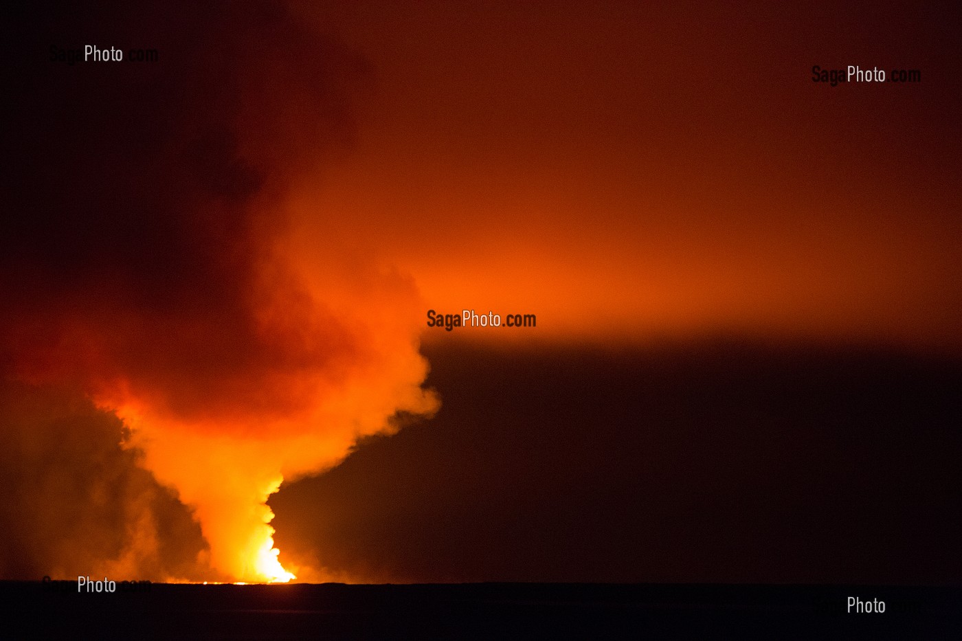 ERUPTION DU VOLCAN HOLUHRAUN, ISLANDE 