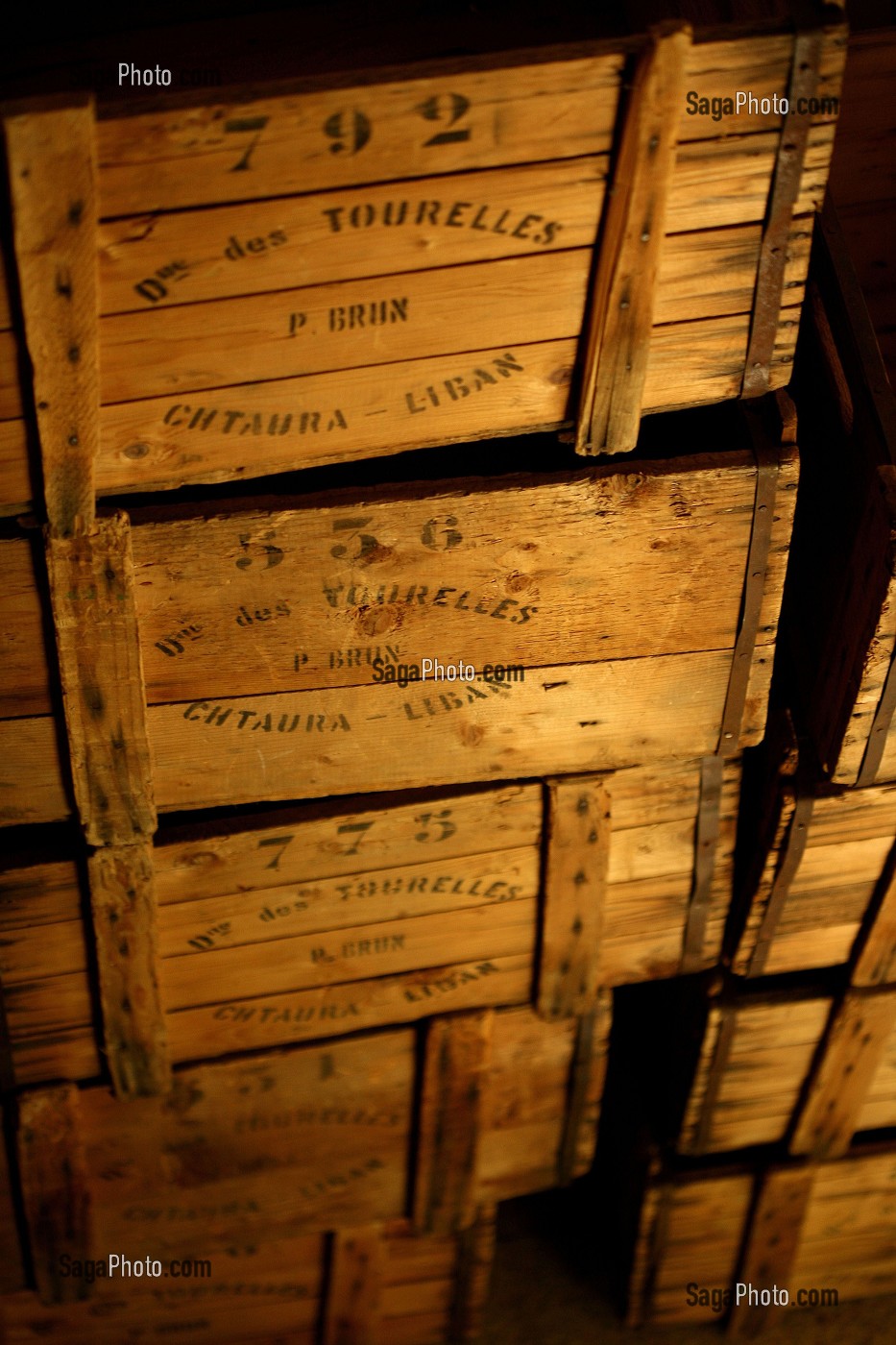 CAISSES DE VIN, LIBAN BEKAA, LIBAN 