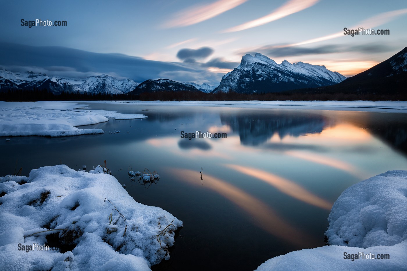 LE CANADA OUEST EN HIVER, AMERIQUE DU NORD 