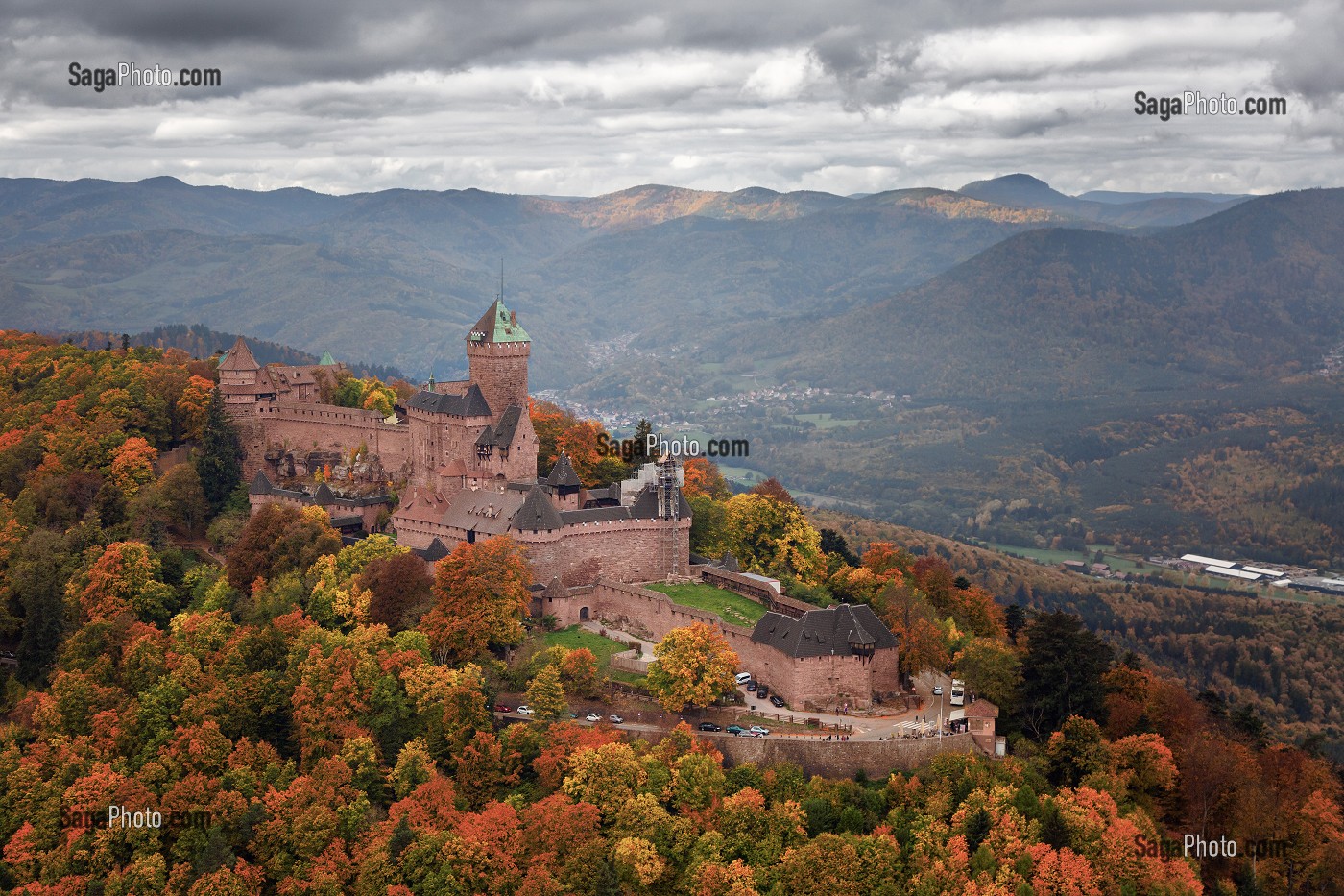 ROUTE DES CHATEAUX D'ALSACE, BAS-RHIN (67), FRANCE 