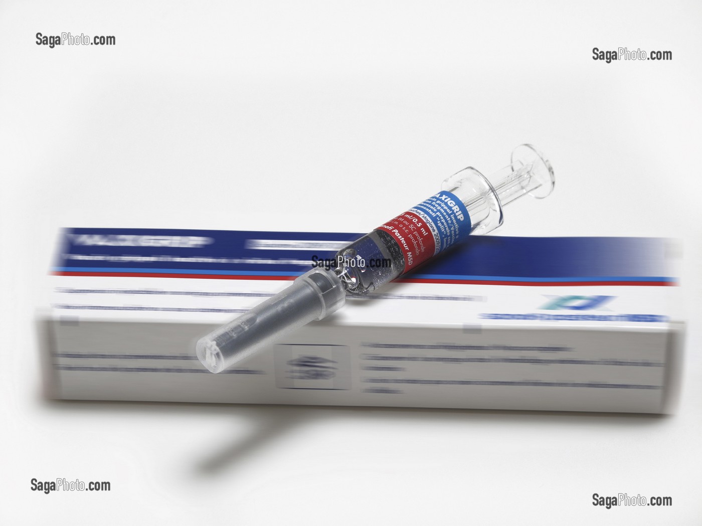 VACCIN CONTRE LA GRIPPE SAISONNIERE SUR SON EMBALLAGE 