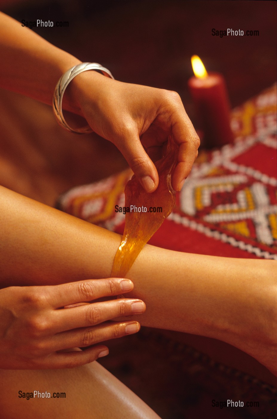 BEAUTE ET SOINS DU CORPS, TRADITIONS DU MAROC 