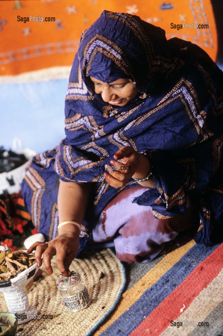 BEAUTE ET SOINS DU CORPS, TRADITIONS DU MAROC 
