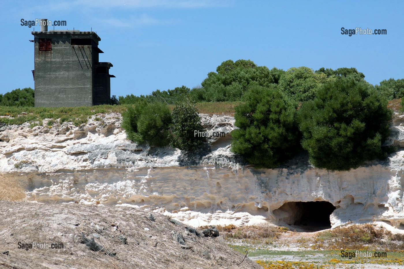 CARRIERE DE CHAUX DANS LAQUELLE TRAVAILLAIT NOTAMMENT NELSON MANDELA QUAND IL ETAIT EMPRISONNE SUR L'ILE DE ROBBEN ISLAND PENDANT L'APARTHEID, BAIE DU CAP, PROVINCE DU CAP OCCIDENTAL, AFRIQUE DU SUD 