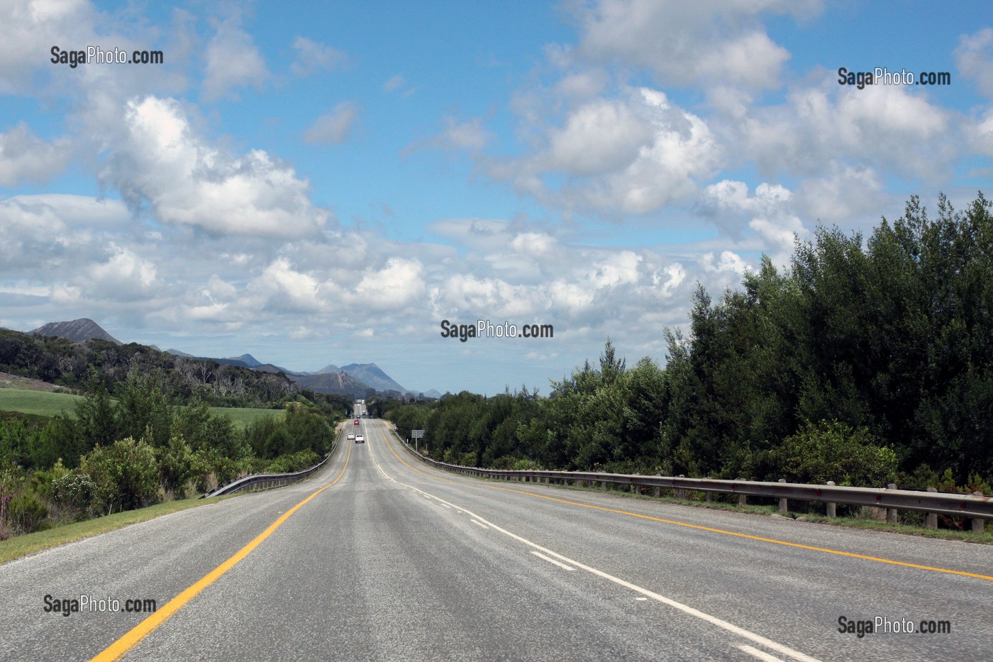 ROUTE NATIONALE 2, ROUTE DES JARDINS, KLEIN OU PETIT KAROO, PROVINCE DU CAP OCCIDENTAL, AFRIQUE DU SUD 