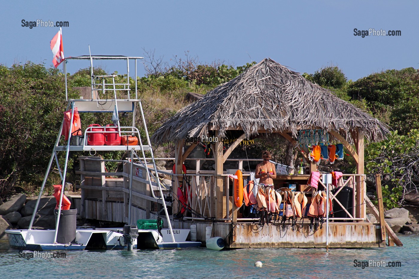 CENTRE DE SNORKELING DE LA SOCIETE WAKAWA ECO-KLUB SUR L'ILET PINEL, RESERVE NATURELLE NATIONALE DE LA PARTIE FRANCAISE DE L’ILE DE SAINT-MARTIN, PETITES ANTILLES FRANCAISES, CARAIBES 