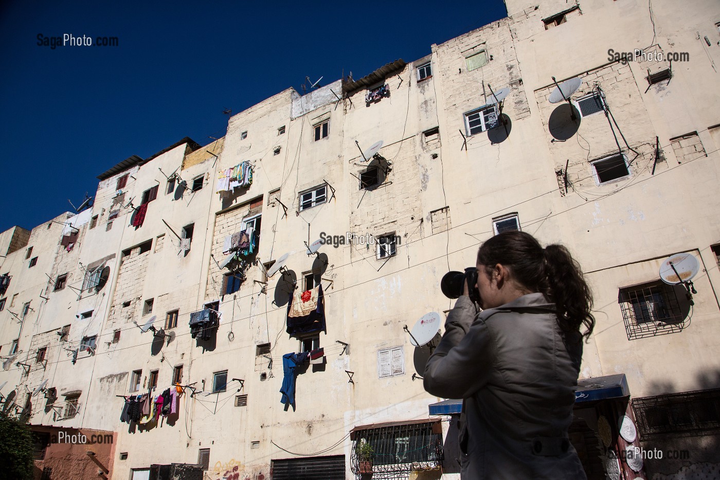 IMMEUBLES DES SEMIRAMIS ET NID D'ABEILLE, CONCEPT DE LOGEMENTS COLLECTIFS DES ANNEES 50, HAY MOHAMMADI, COMMUNE LA PLUS PAUVRE DE CASABLANCA, MAROC, AFRIQUE 