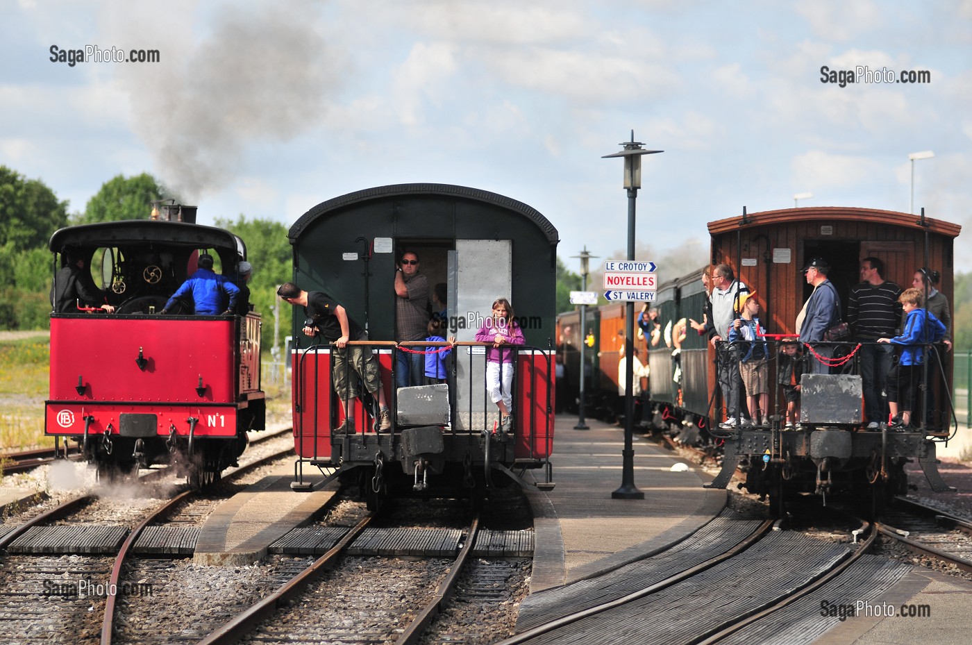 TRAIN TOURISTIQUE A VAPEUR DE LA BAIE DE SOMME, FRANCE 