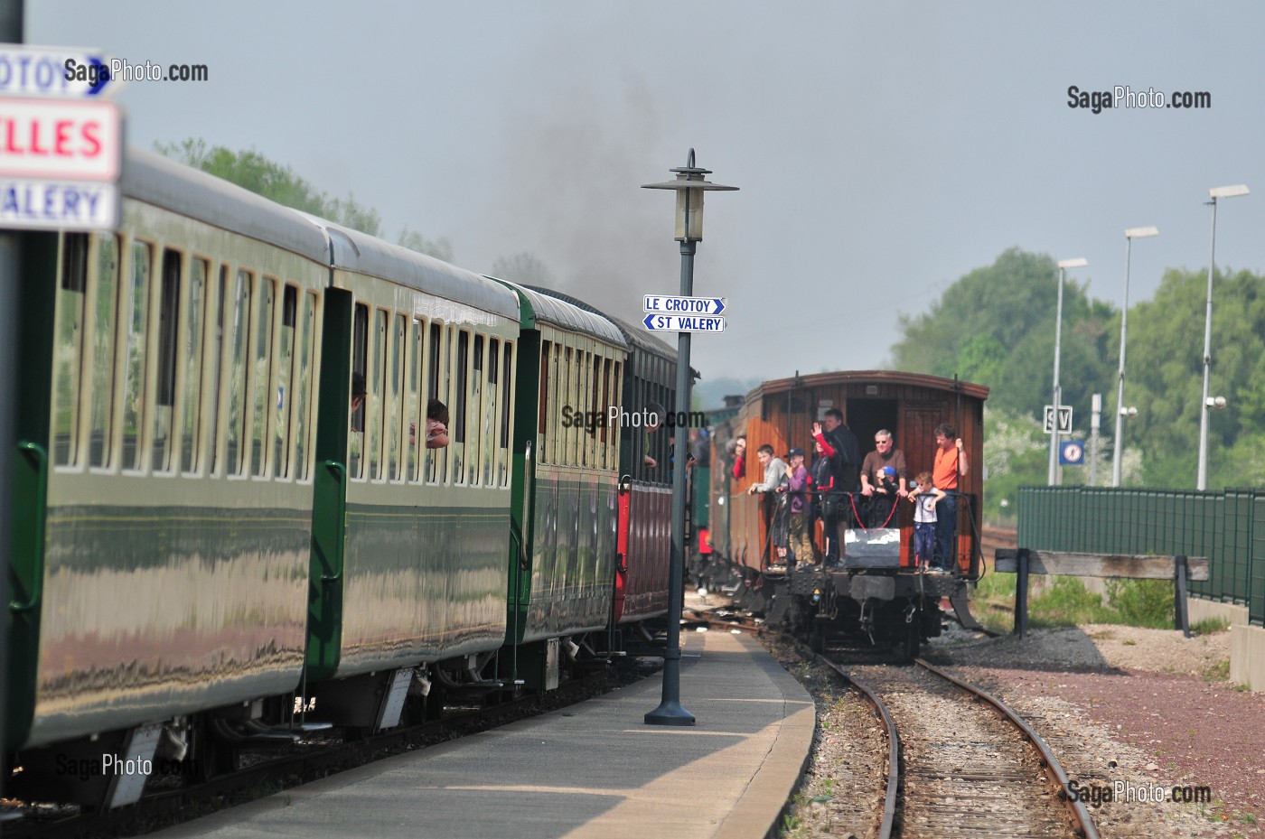 TRAIN TOURISTIQUE A VAPEUR DE LA BAIE DE SOMME, FRANCE 