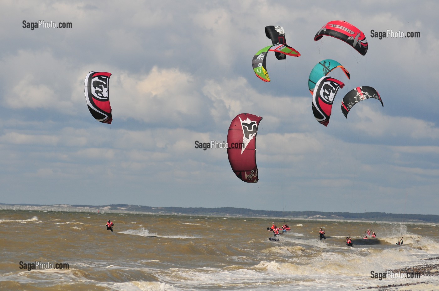 SPORTS DANS LA BAIE DE SOMME, FRANCE 