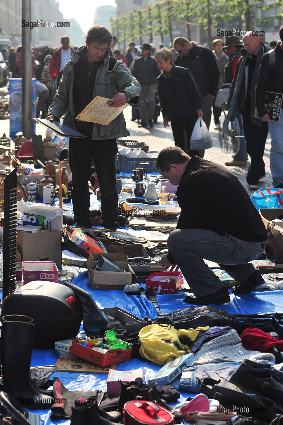 REDERIE TRADITIONNELLE OU BROCANTE, AMIENS, SOMME (80), FRANCE 