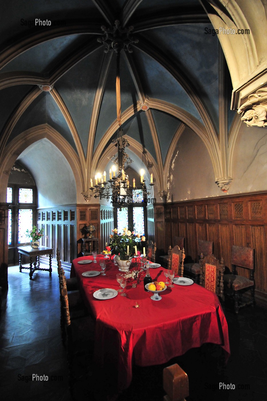 CHATEAU FORT DE RAMBURES (XIVEME ET XVEME SIECLES), PREMIER CHATEAU FRANCAIS EDIFIE EN BRIQUES ET PIERRE, SOMME (80), FRANCE 