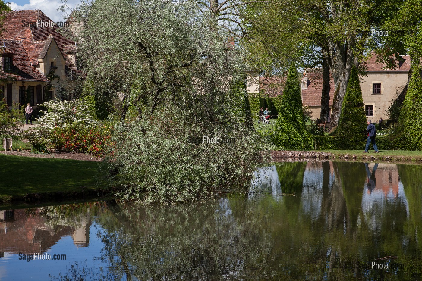 PARC FLORAL, VILLAGE D'APREMONT-SUR-ALLIER, PLUS BEAU VILLAGE DE FRANCE, CHER (18), FRANCE 