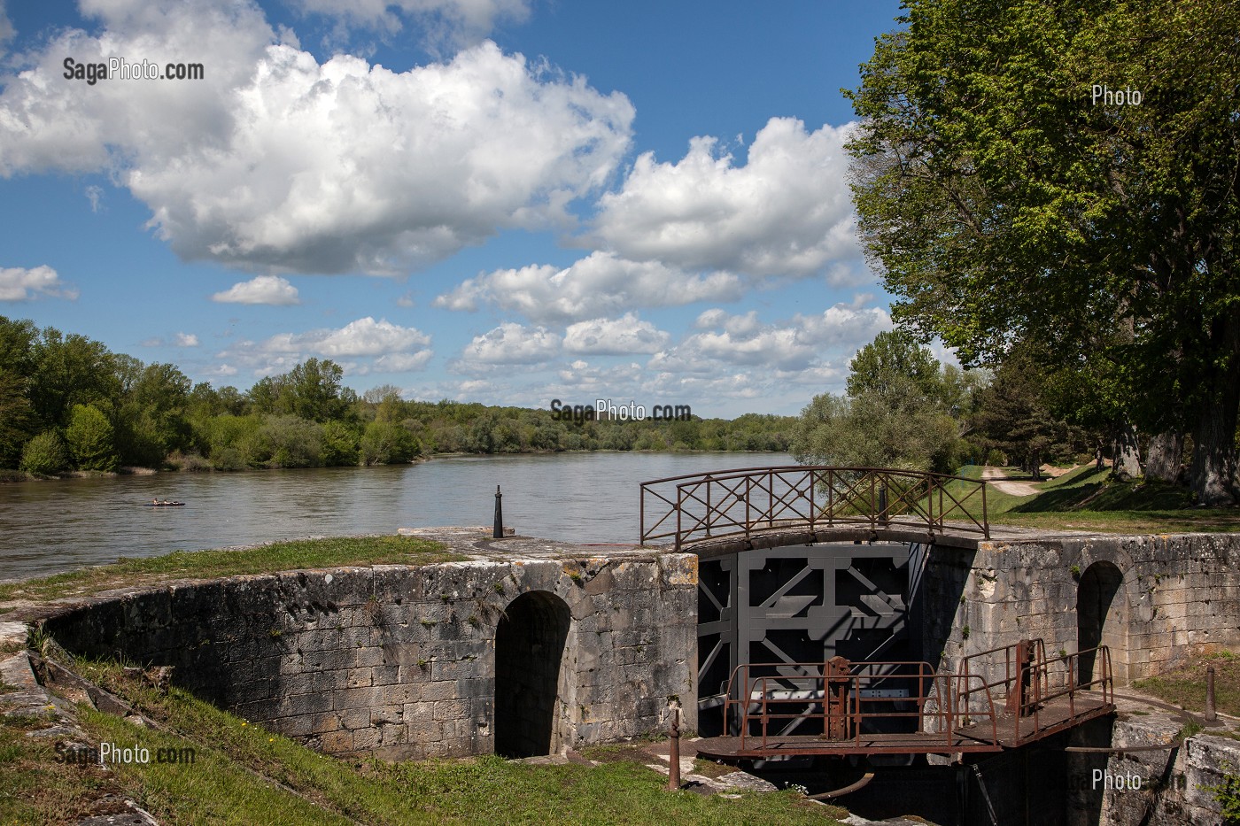 ECLUSE DES COMBLES, CHATILLON-SUR-LOIRE, LOIRET (45), FRANCE 