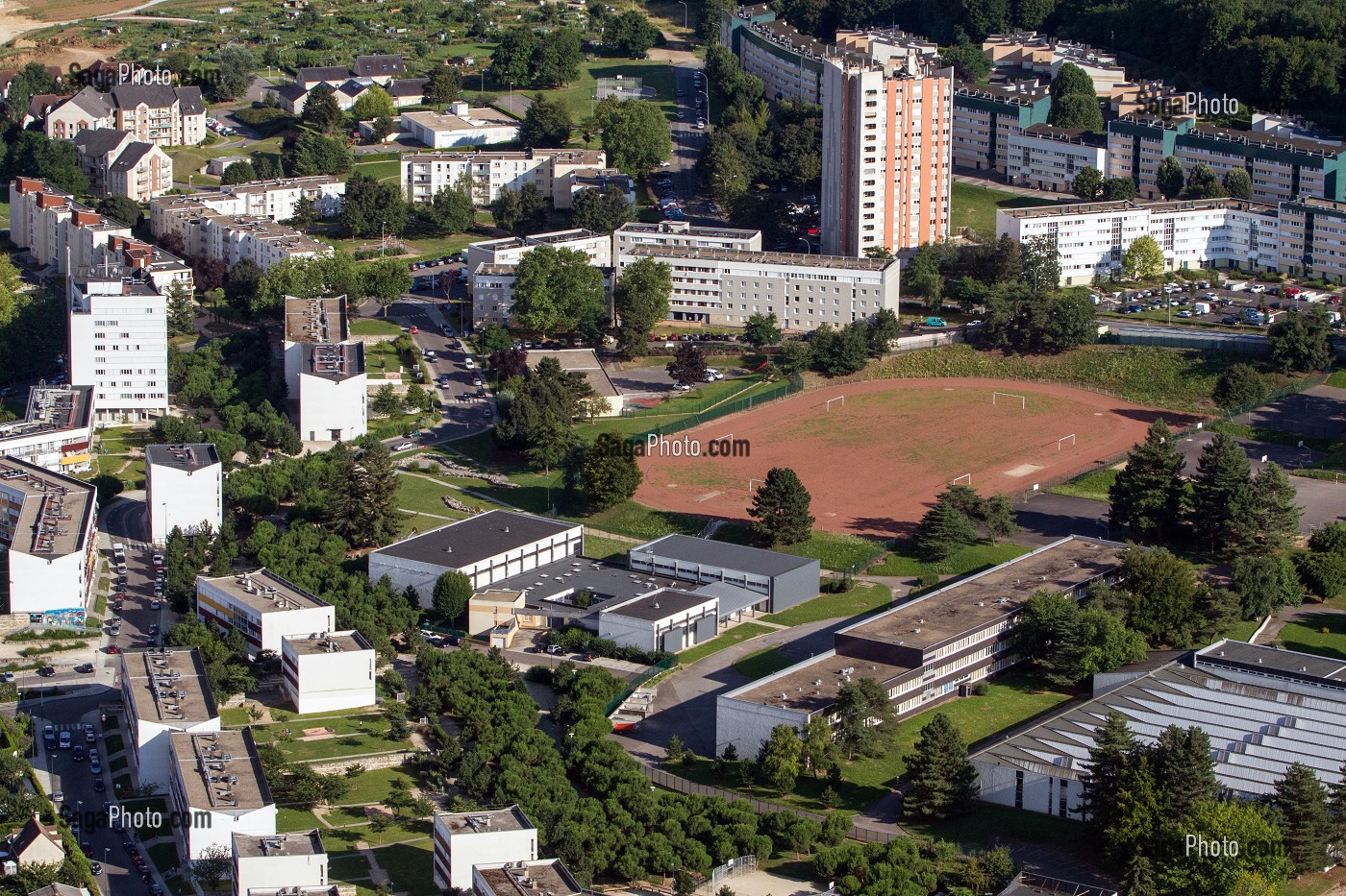 CITE HLM DE LA VILLE DE VERNON, EURE (27), NORMANDIE, FRANCE 