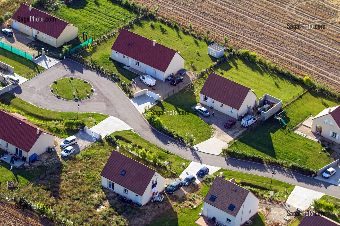 CITE PAVILLONNAIRE, MAISONS INDIVIDUELLES, PACY-SUR-EURE, EURE (27), NORMANDIE, FRANCE 
