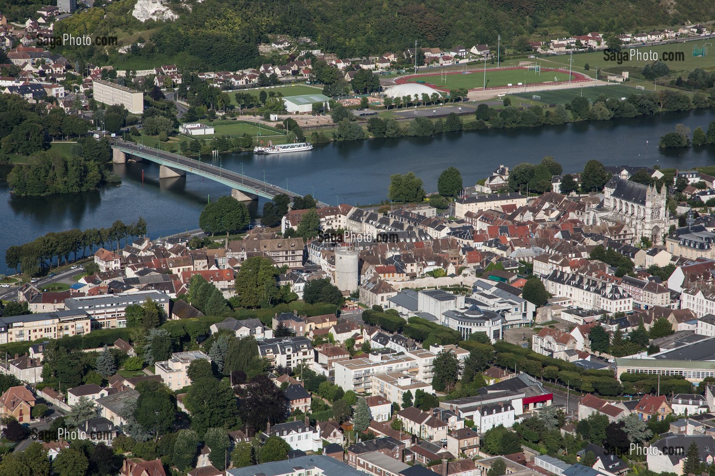 VILLE DE VERNON AU BORD DE LA SEINE, EURE (27), NORMANDIE, FRANCE 