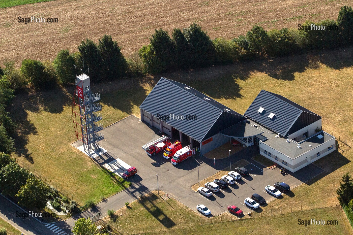 VUE AERIENNE DU CENTRE DE SECOURS DE MAINTENON, EURE-ET-LOIR (28), FRANCE 