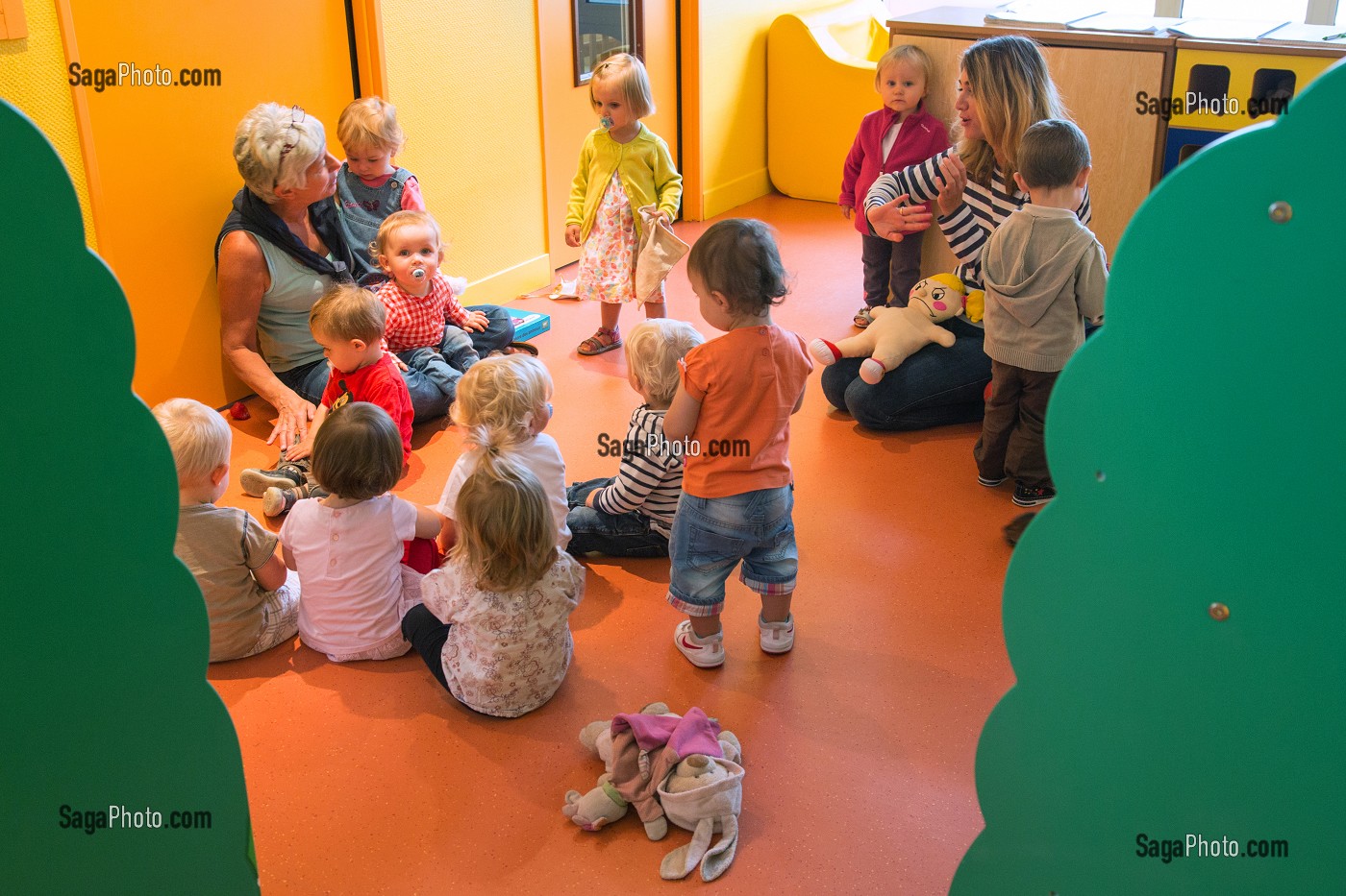 CENTRE MULTI-ACCUEIL PETITE ENFANCE ET JEUNESSE DE L'ILOT MOMES, ACTIVITES D'EVEIL, EDUCATION, PSYCHOMOTEUR, DAMVILLE (27), FRANCE 