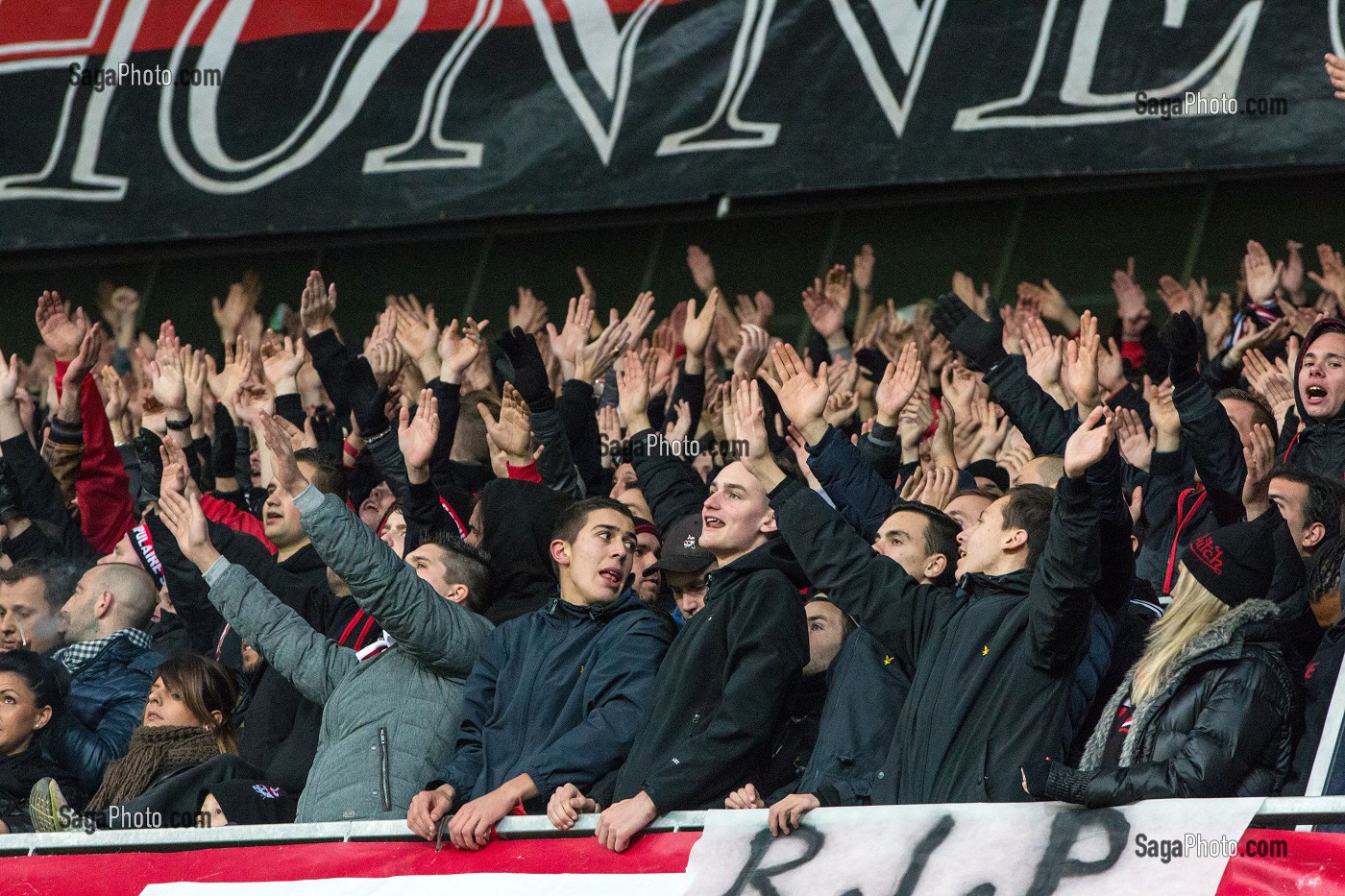 TRIBUNES DES SUPPORTERS DE L'OGC NICE, STADE ALLIANZ RIVIERA, NICE, (06) ALPES-MARITIMES, PACA, FRANCE 