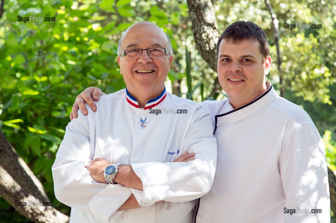 CHEF ETOILE ET MEILLEUR OUVRIER DE FRANCE (MOF) SERGE CHENET ET SON FILS MAXIME, RESTAURANT 'ENTRE VIGNE ET GARRIGUE', PUJAUT (30) GARD, LANGUEDOC-ROUSSILLON 
