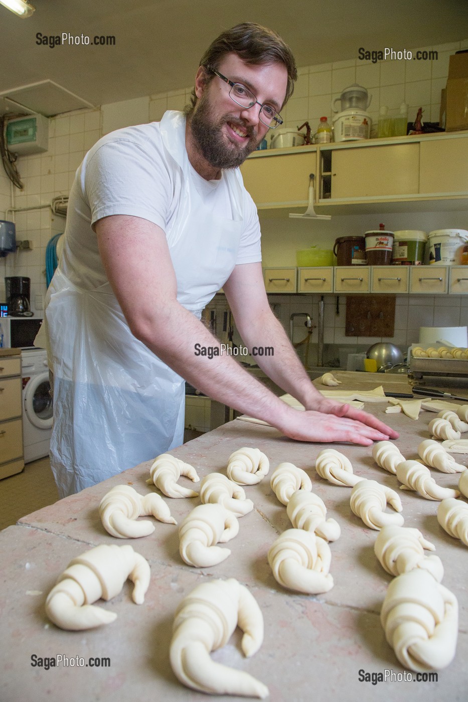 JEREMY, BOULANGER DU VILLAGE, RUGLES (27), FRANCE 