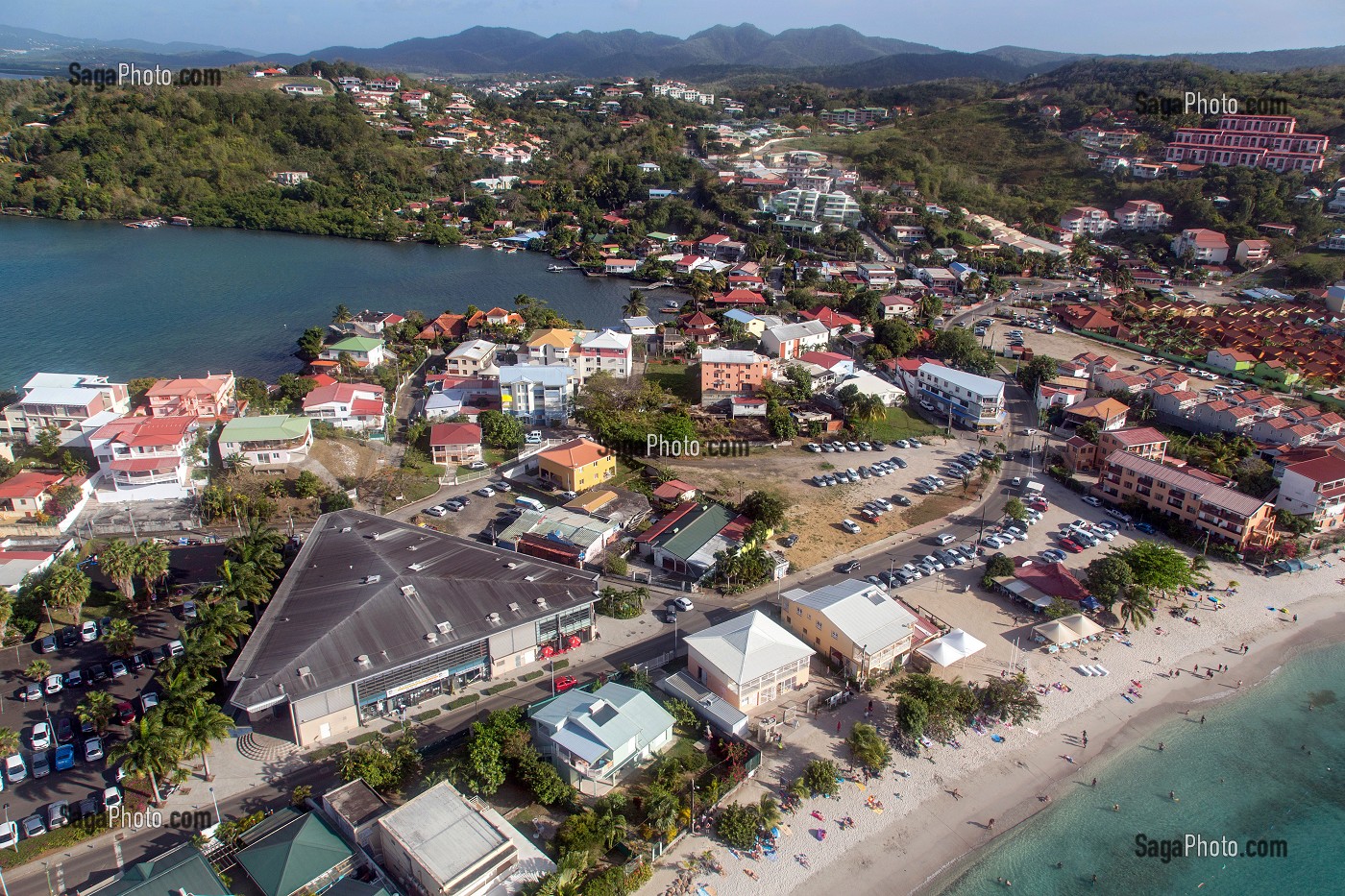 LA POINTE DU BOUT ET CASINO DES TROIS-ILETS, ANSE MITAN, MARTINIQUE, ANTILLES FRANCAISES, FRANCE 
