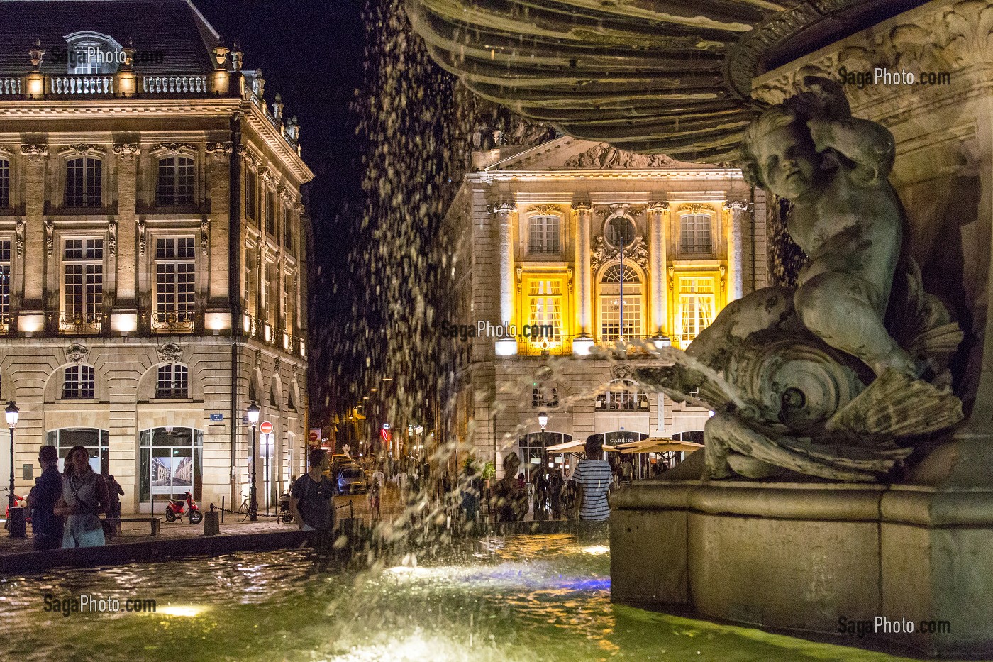 FONTAINE DE NUIT, PLACE DE LA BOURSE, QUAI DU MARECHAL LYAUTEY, VILLE DE BORDEAUX, GIRONDE (33), FRANCE 